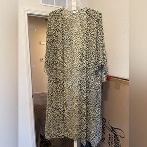 Leopard kimono